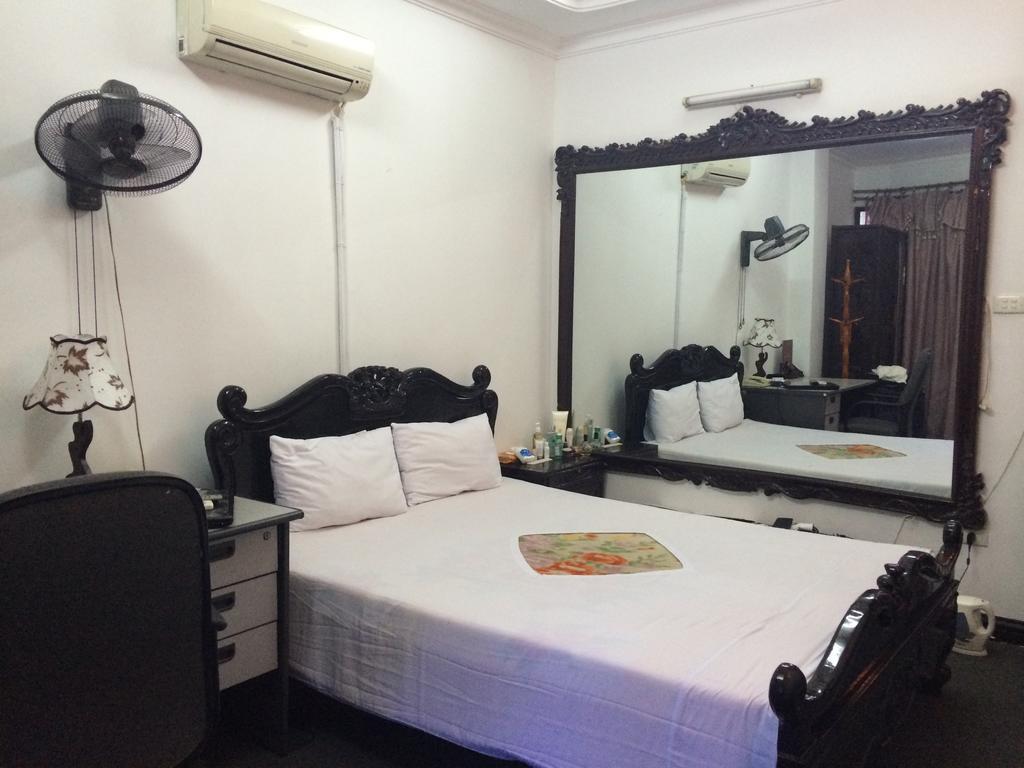 Ngoc Linh Hotel Hanoï Chambre photo