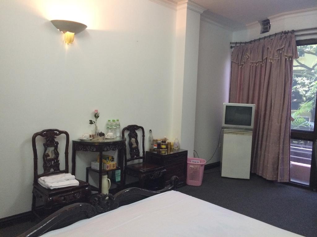 Ngoc Linh Hotel Hanoï Extérieur photo